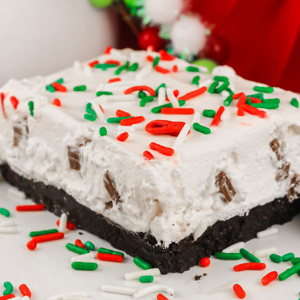 Peppermint Marshmallow No-Bake Dessert