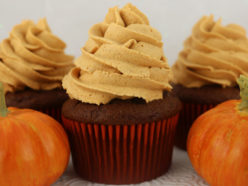 Pumpkin Spice Whipped Cream Frosting